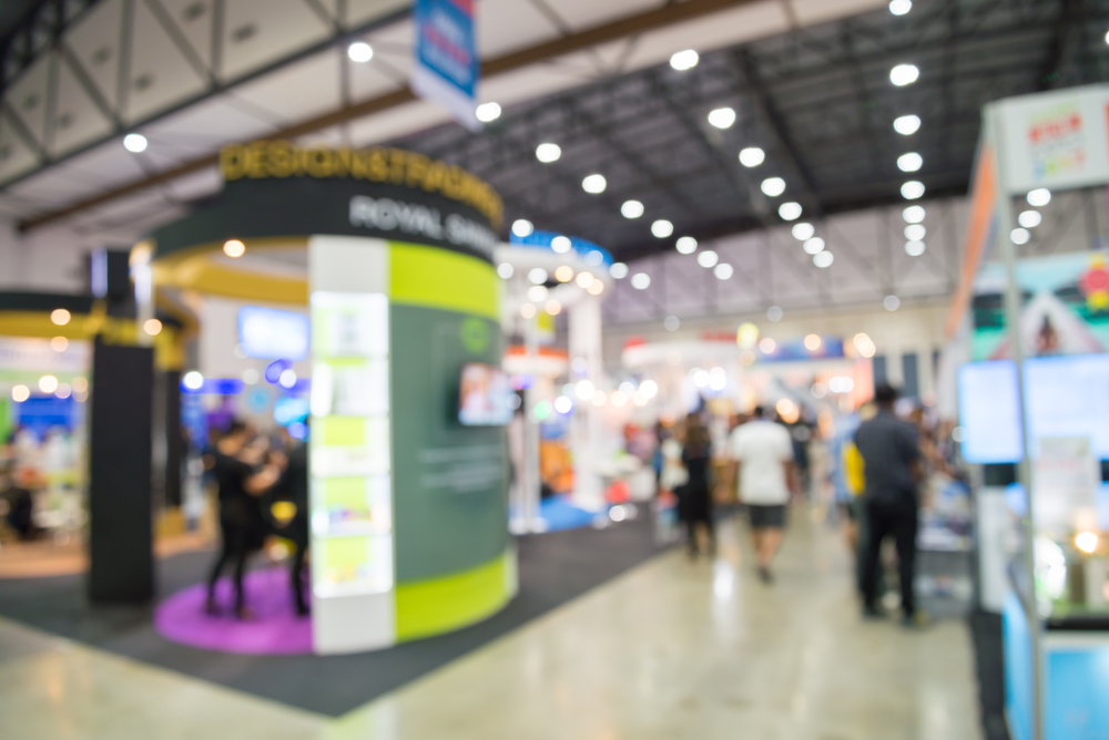 Captivate and Connect: Tips for Designing Trade Show Banners That Stand Out